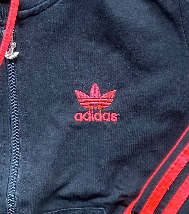 Adidas Giacche: Trainings Jäckchen Adidas, schwarz leuchtrosa, Gr. 116 – Usato da Au ZH venduto da cafisafr 2