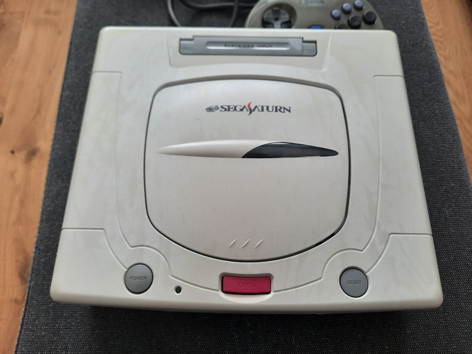 Sega Consoles: Sega Saturn jap + 8 jeux – D'occasion à Conthey par arn_86vf 1