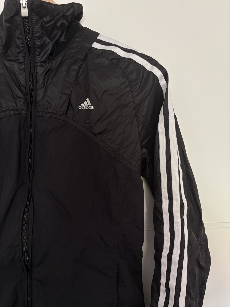 Adidas Lots de vêtements: Adidas Trainingsanzug Set – D'occasion à Männedorf par giu_wm6d