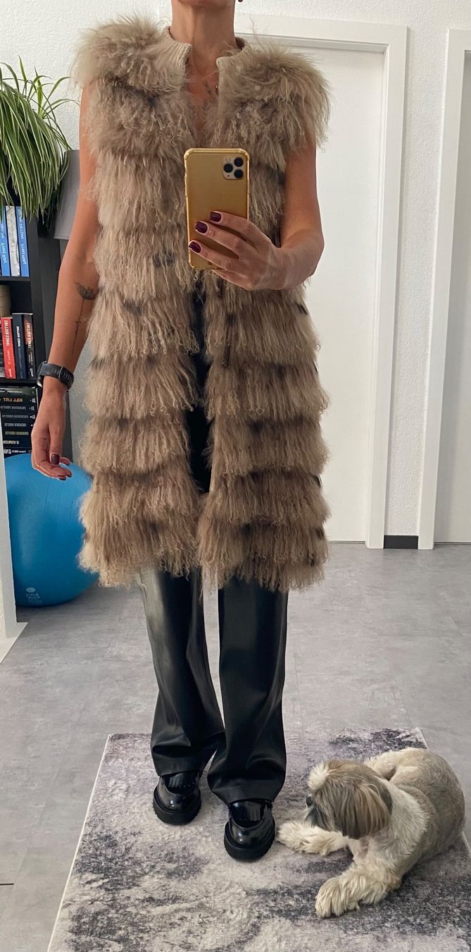 Gilet & Giacche senza maniche: Gilet en fourrure. – Usato da Echallens venduto da 1961zap