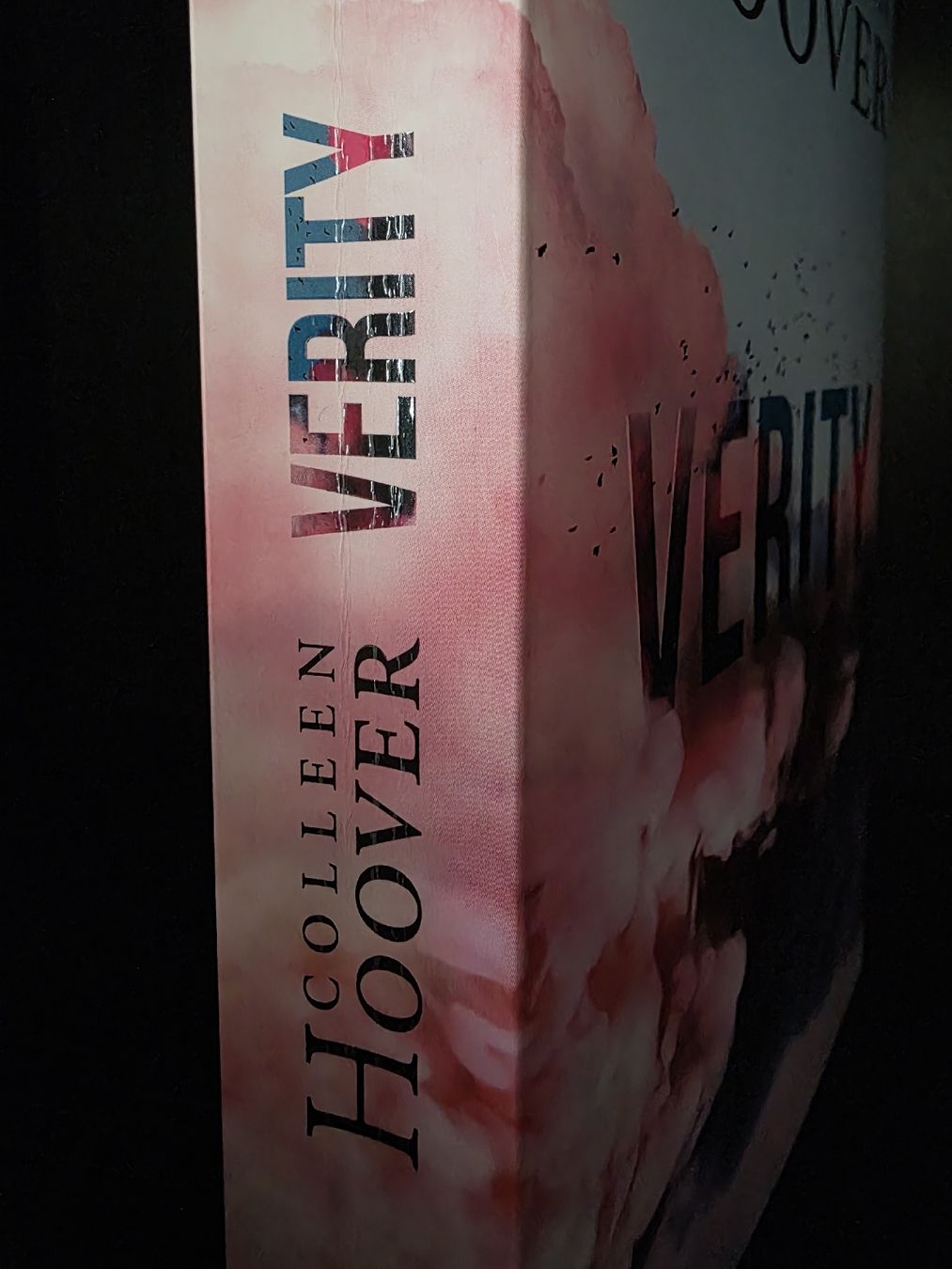 Libri: Colleen Hoover Verity Dark Romance – Usato da Tägerwilen venduto da XeniaH 3