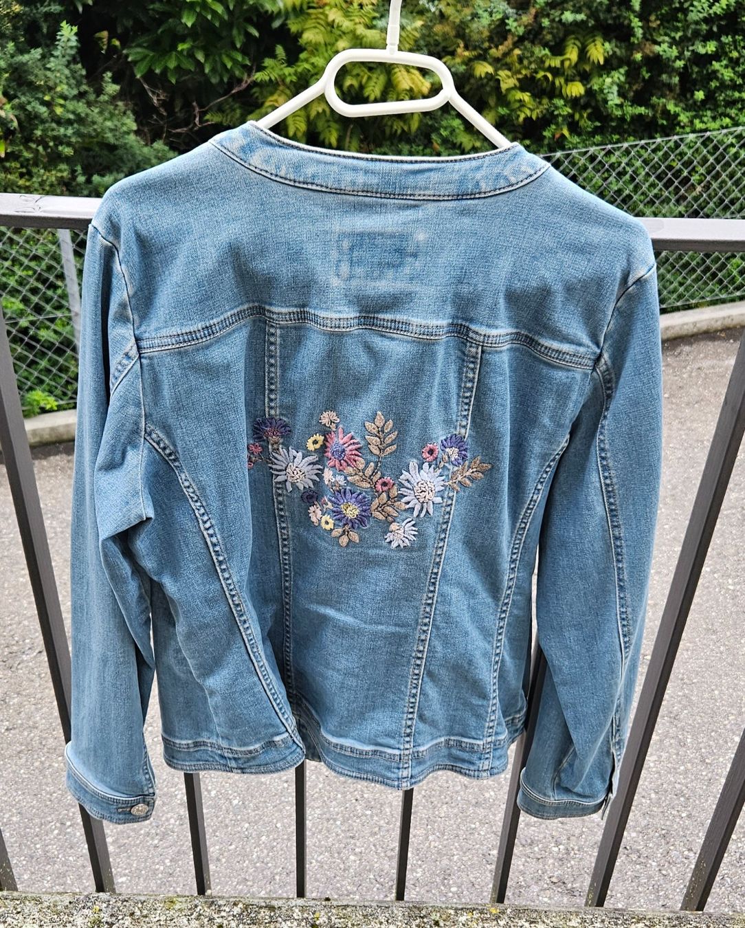 Giacche: Jeansjacke Gr M – Usato da Bönigen venduto da mon_8fw5 1