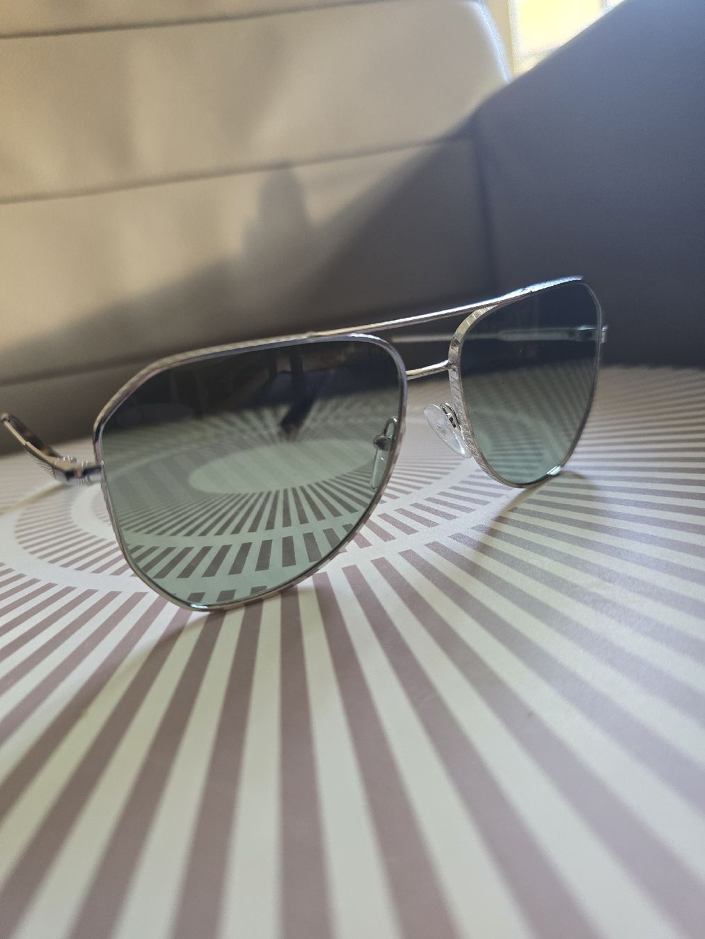Occhiali & Lenti: Prada lunettes de soleil – Nuovo (secondo la descrizione) da La Neuveville venduto da p.sto