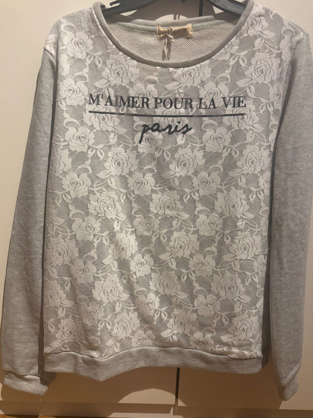 Pullover & Sweatshirts: Damen SWEATSHIRT Gr.S ---(7) – Neu und originalverpackt aus Wallisellen von AS.TZ.