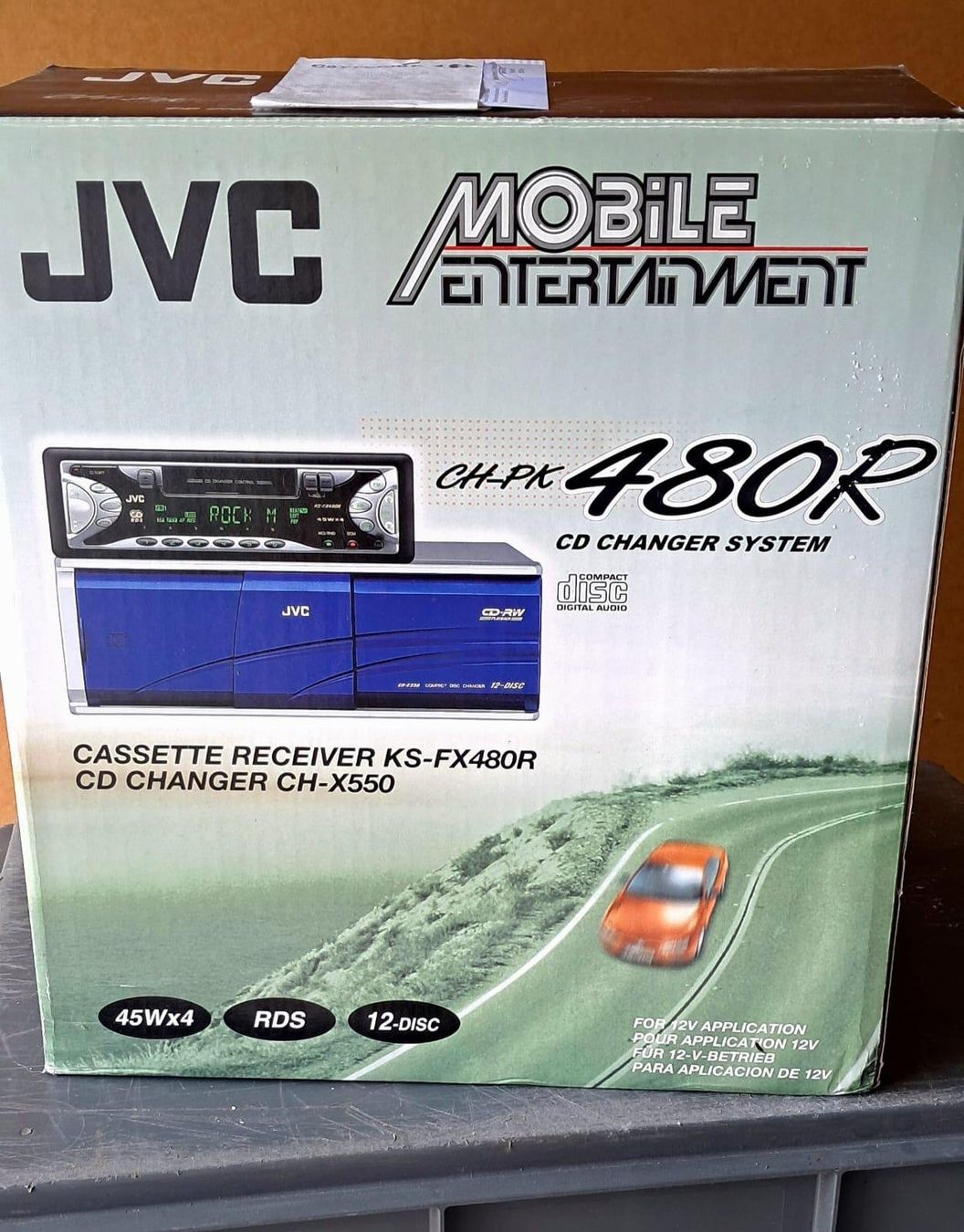 JVC Radio: Radio mit externem CD-Wechsler (12 CD's) – Nuovo e nell'imballaggio originale da Naters venduto da lion1965