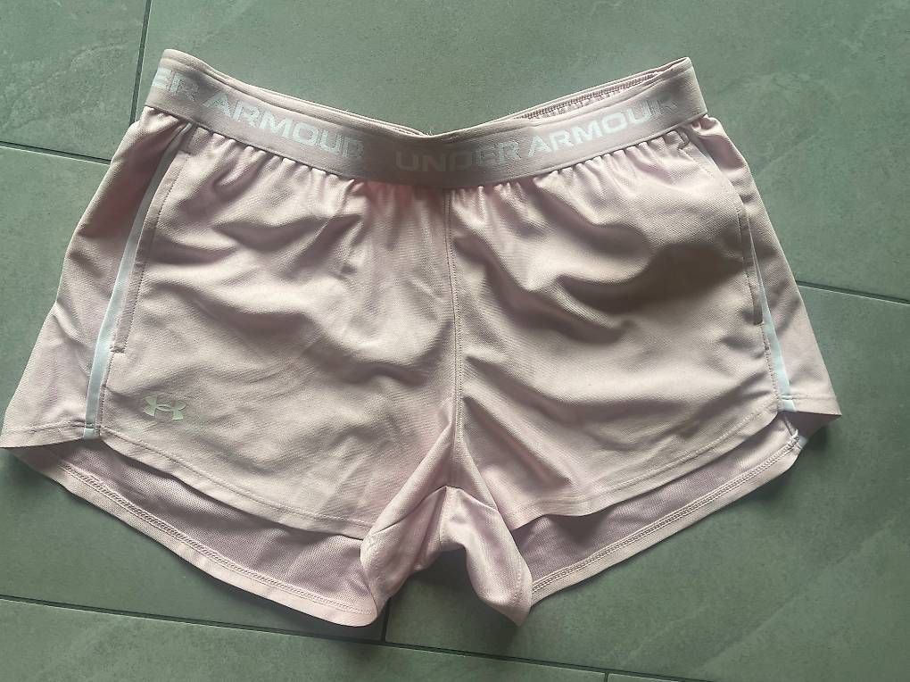 Pantaloni: 2 Neuwertige Under Armour Sporthosen – Usato da Safenwil venduto da mickeymisch