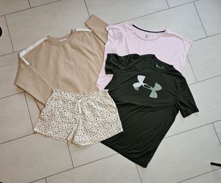 Turnhose & 2 Sportshirts & Pullover Gr. L