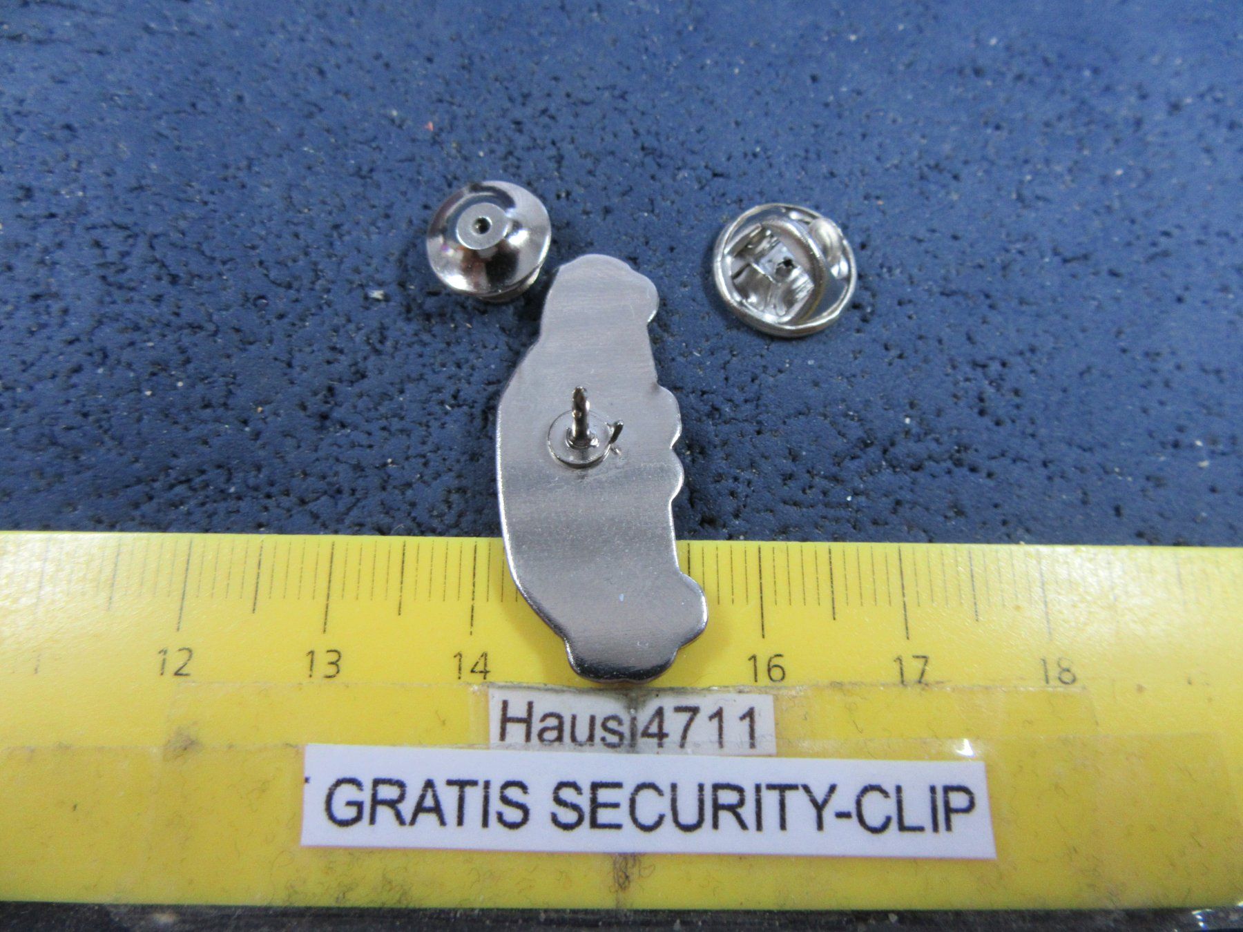 Audi Placchette & Badge: AUDI 80 CABRIOLET AUTO PIN GLASIERT mit SECURITY-CLIP – Usato da Ettingen venduto da Hausi4711 2