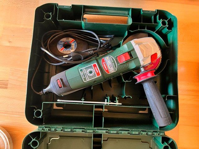 Bosch Smerigliatrici & Lucidatrici: Bosch PWS 700-115 Winkelschleifer – Usato da Walzenhausen venduto da Jana013 2