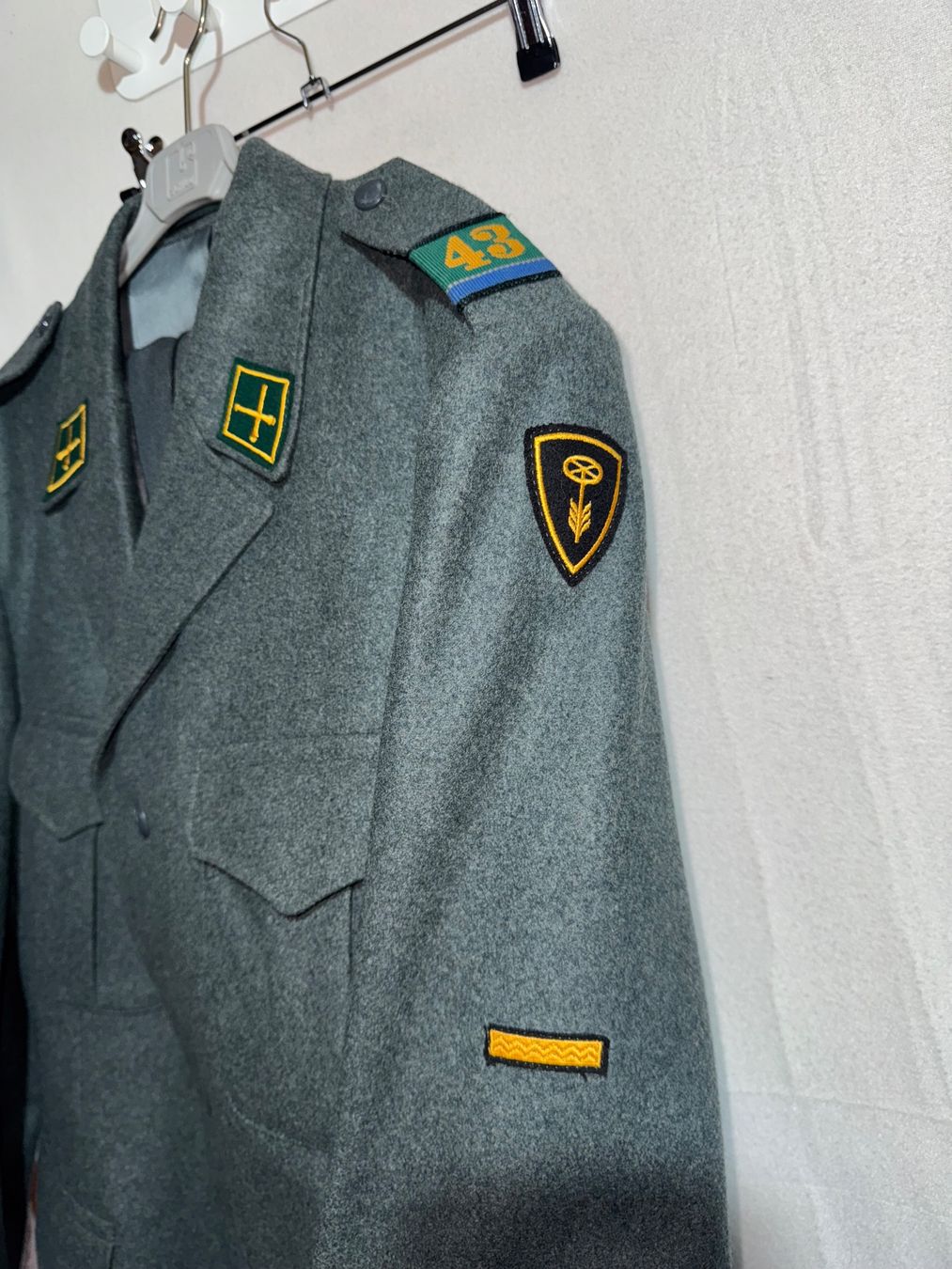Schweizer Armee Uniformen: Militär Uniform – Gebraucht aus Grosswangen von SALE_SALE_SALE 2