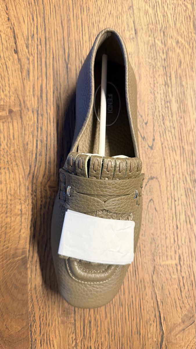 Fendi Damenschuhe: Fendi Mokassins – Neu und originalverpackt aus Itingen von EdlesShopping 1