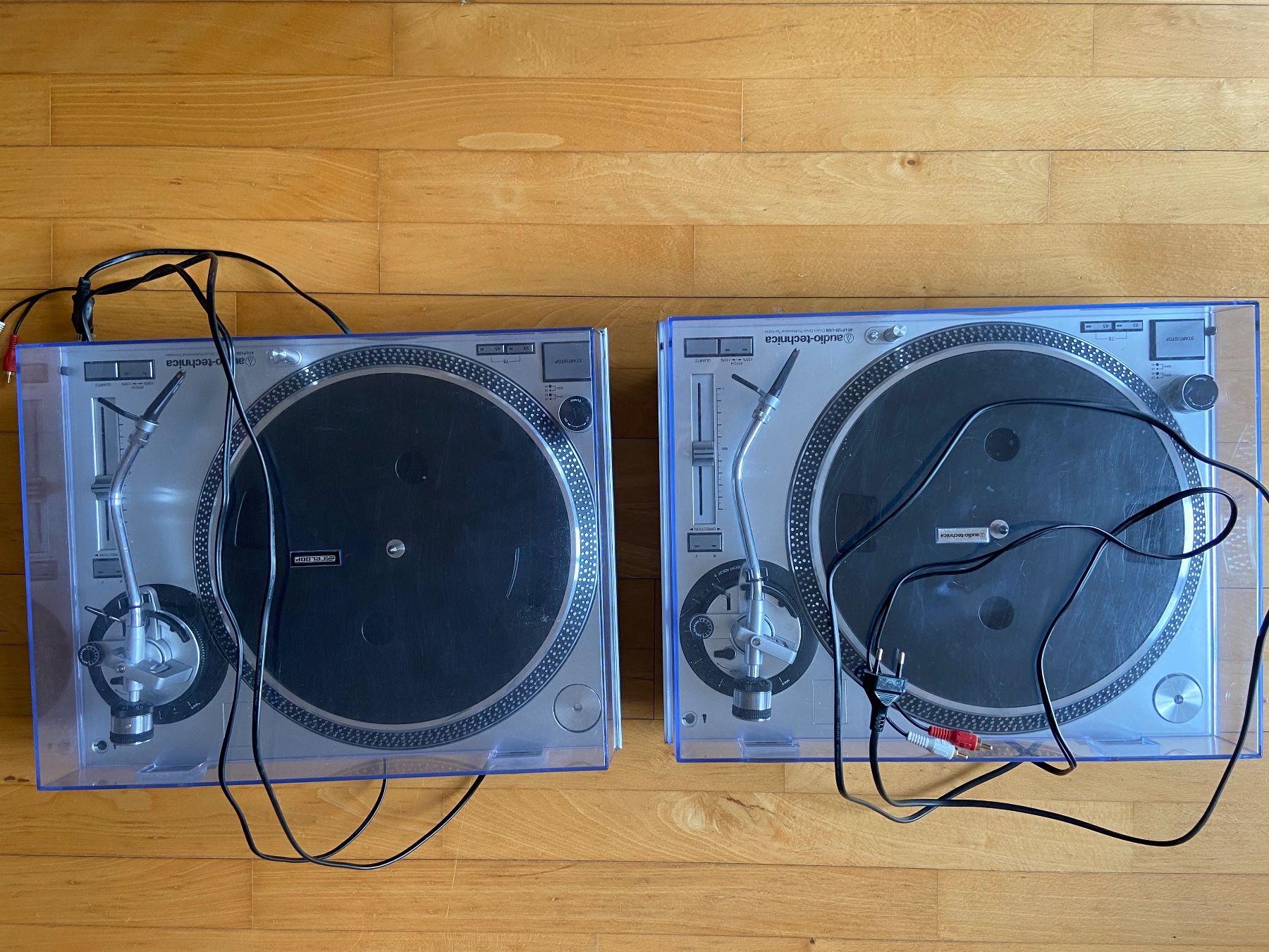 Audio Technica Plattenspieler: Audio Technica ATLP 120 USB / Einsteiger DJ Setup – Gebraucht aus Rütihof von robinw97