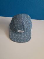 casquette bleue