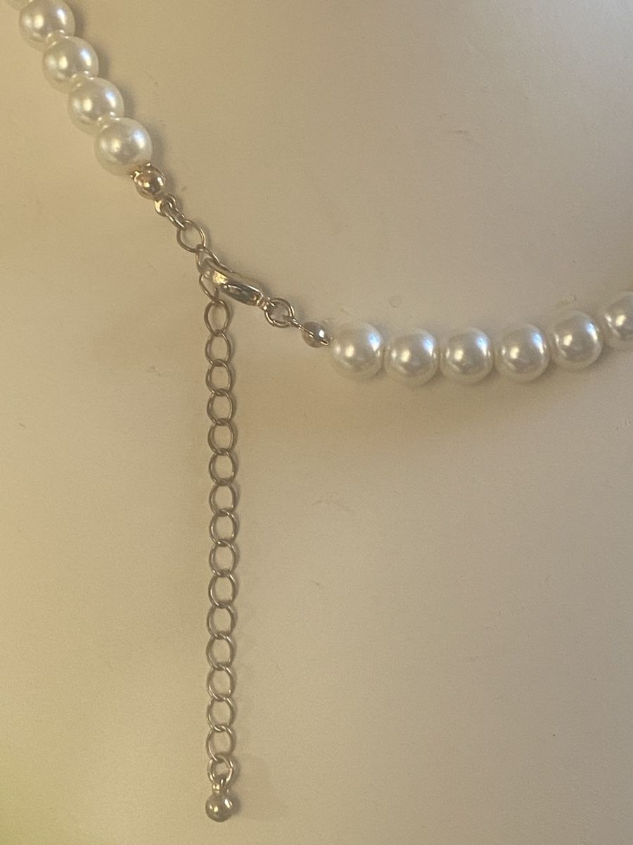 Catenine: Perlenkette Faux mit Herzanhänger, – Usato da Baden venduto da swiss-alps 2