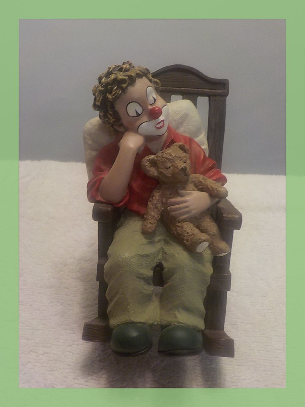 Statuette: Gilde Clown sitzend im Schaukelstuhl – Usato da Bülach venduto da Freieck 3