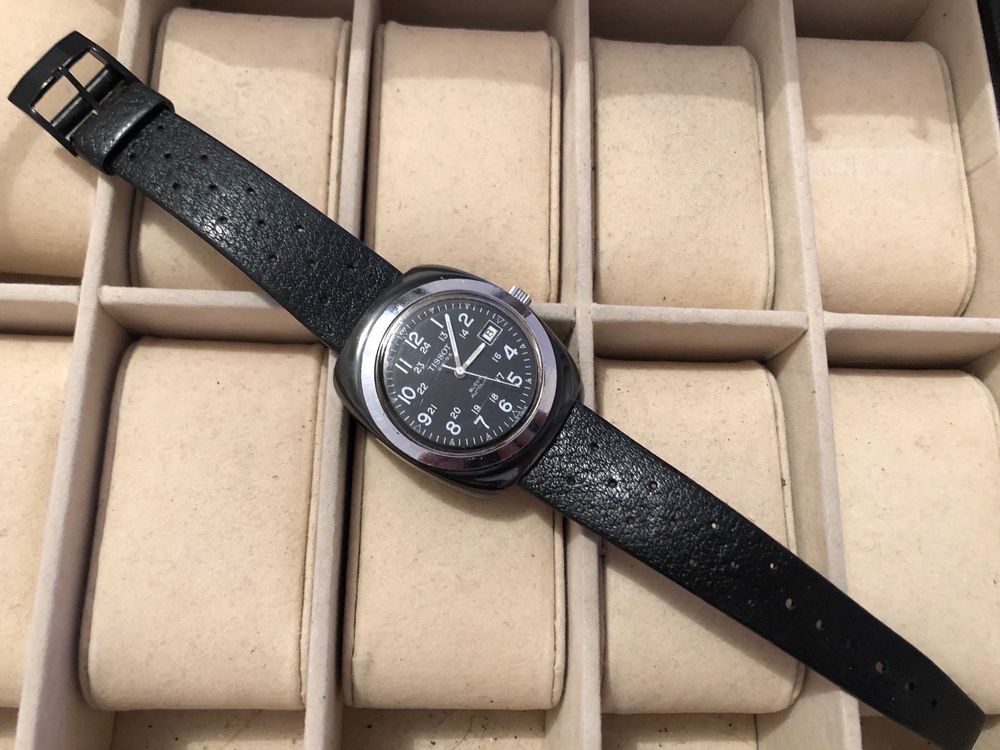Montre vintage Tissot homme mécanique fonctionne 37mm 1970 (D'occasion