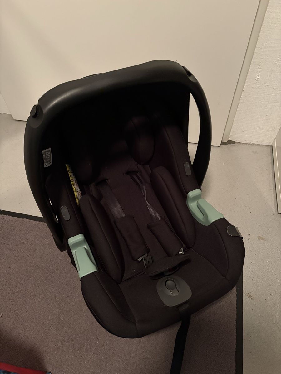ABC Design Seggiolini per auto: Abc Kindersitz mit Isofix – Usato da Hombrechtikon venduto da vanesa.dj 1