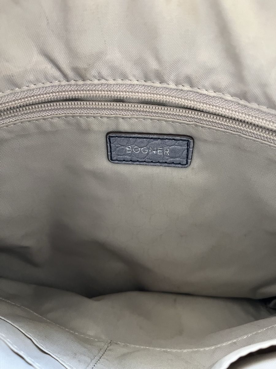 Bogner Taschen für Damen: Bogner Shoulder Bag Dark Blue Adjustable Strap – Gebraucht aus Lausanne von Danash 2