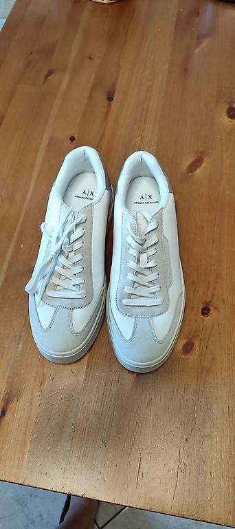 Scarpe da uomo: Snikers Giorgio Armani – Usato da Stabio venduto da gia_x56y 1