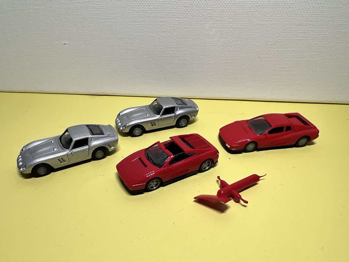 Ferrari Modellini d'auto: 4x Ferrari in 1/87 – Usato da Weinfelden venduto da Kammerflimmern 4