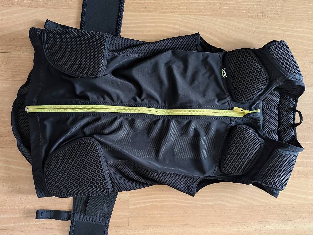 Protezioni & Imbottiture: Evoc Protector Vest Air+ Gr.M – Usato da Rapperswil SG venduto da boatix 3