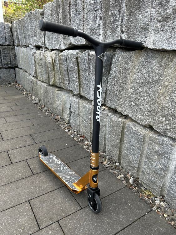 Freestyle Roller Street Surfing RIPPER Bloody Gold (Gebraucht) in ...