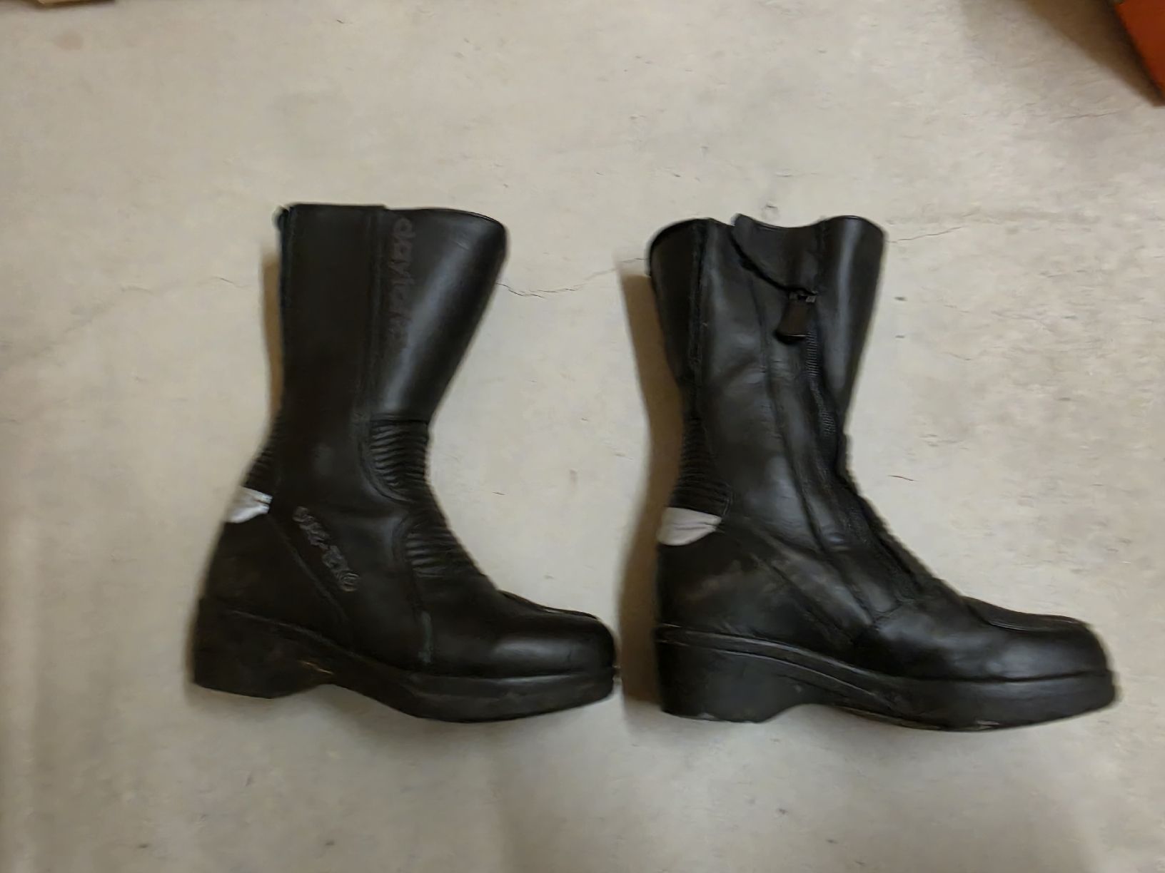 Scarpe da donna: Motorrad Stiefel Marke Daytona  – Usato da Binz venduto da Yevgen 1