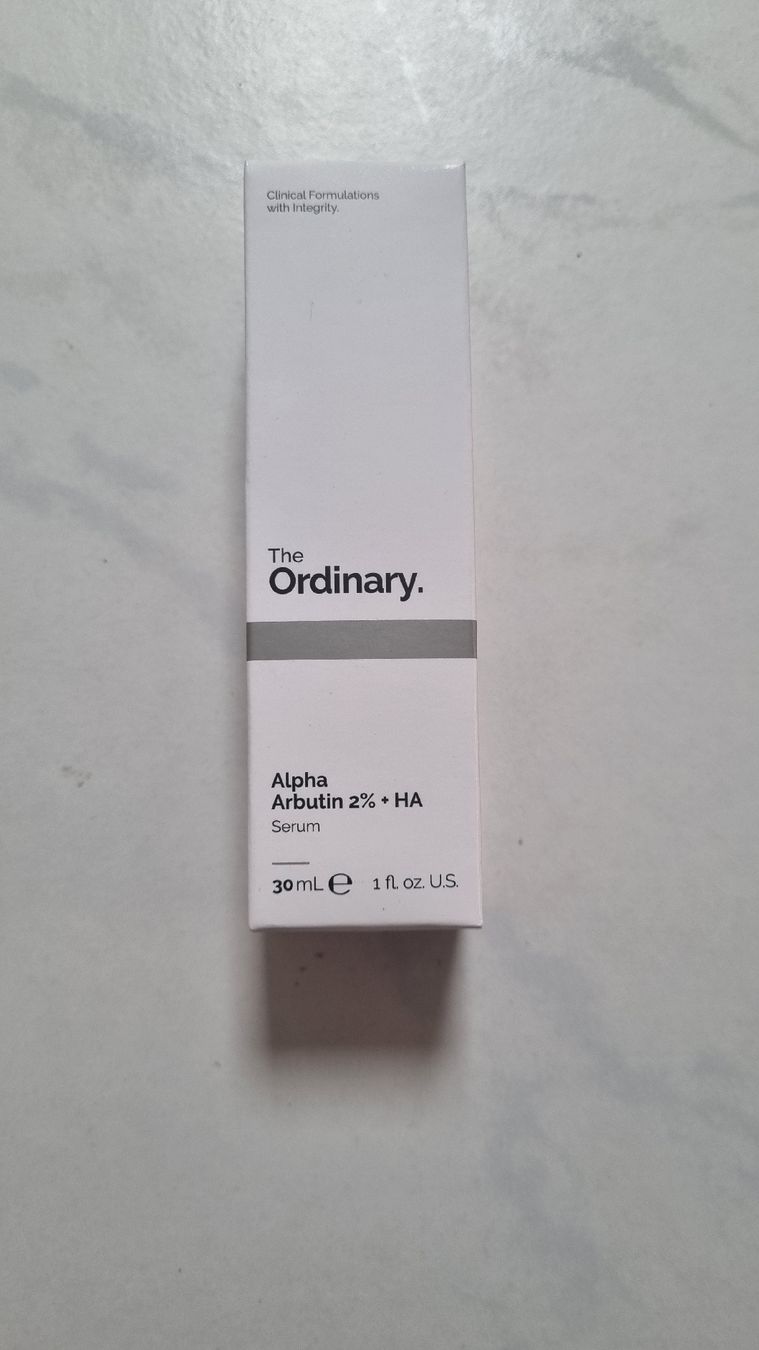 Cura del viso: The Ordinary Alpha Arbutin 2% + HA Serum, 30ml – Nuovo e nell'imballaggio originale da Huttwil venduto da c0lada