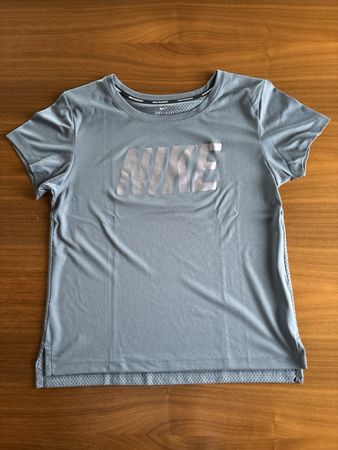 T-Shirt Nike Grösse S