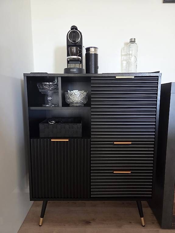 Commodes: Kaffeemöbel / Kommode – D'occasion à Bellmund par Nimu03 1
