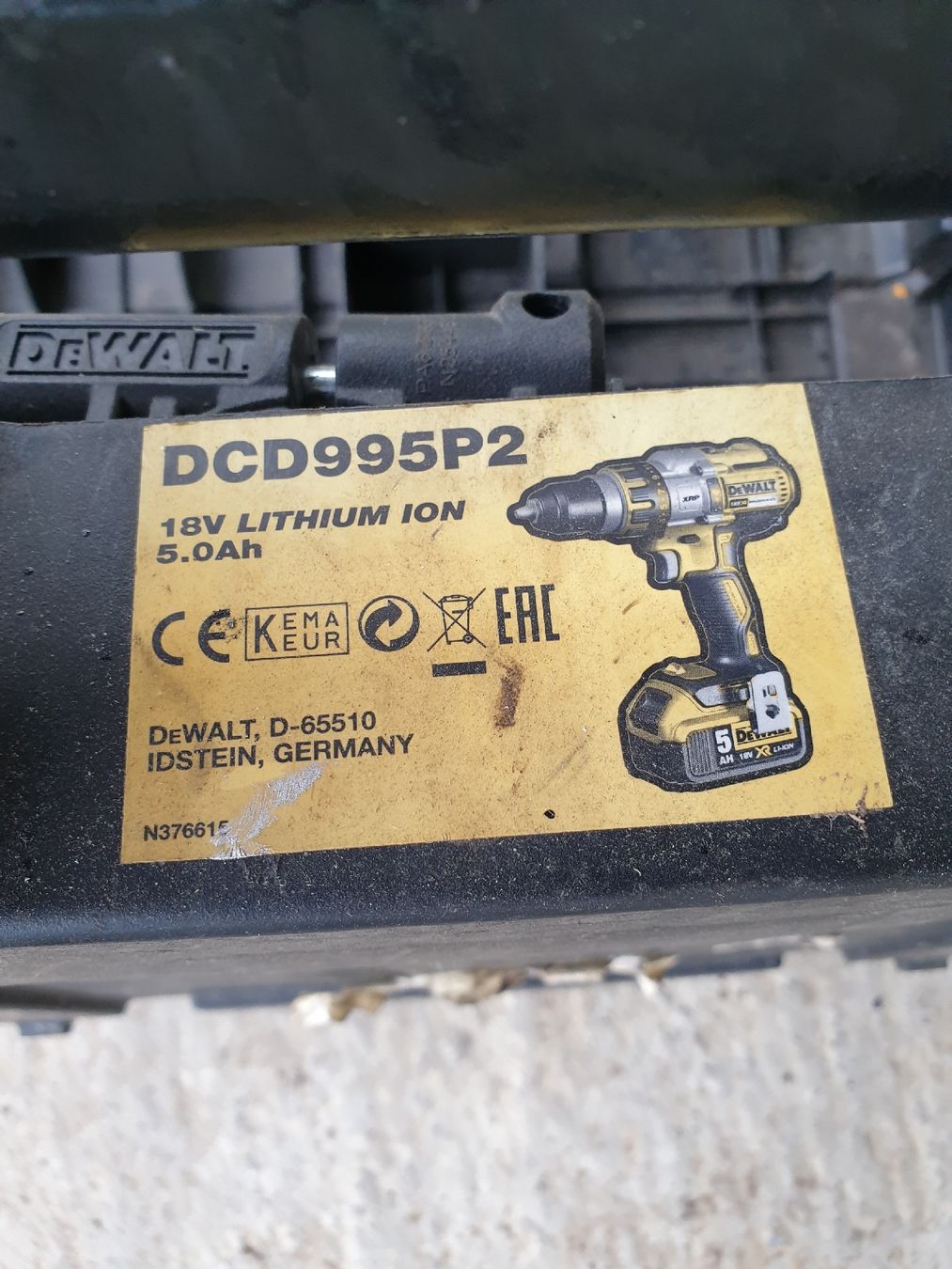 Valigie: Dewalt Koffer – Usato da Schübelbach venduto da Hilti010 4