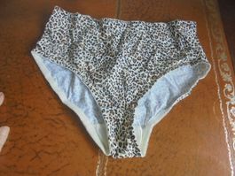 Slip Leo-Print Gr. 48/50 NEU