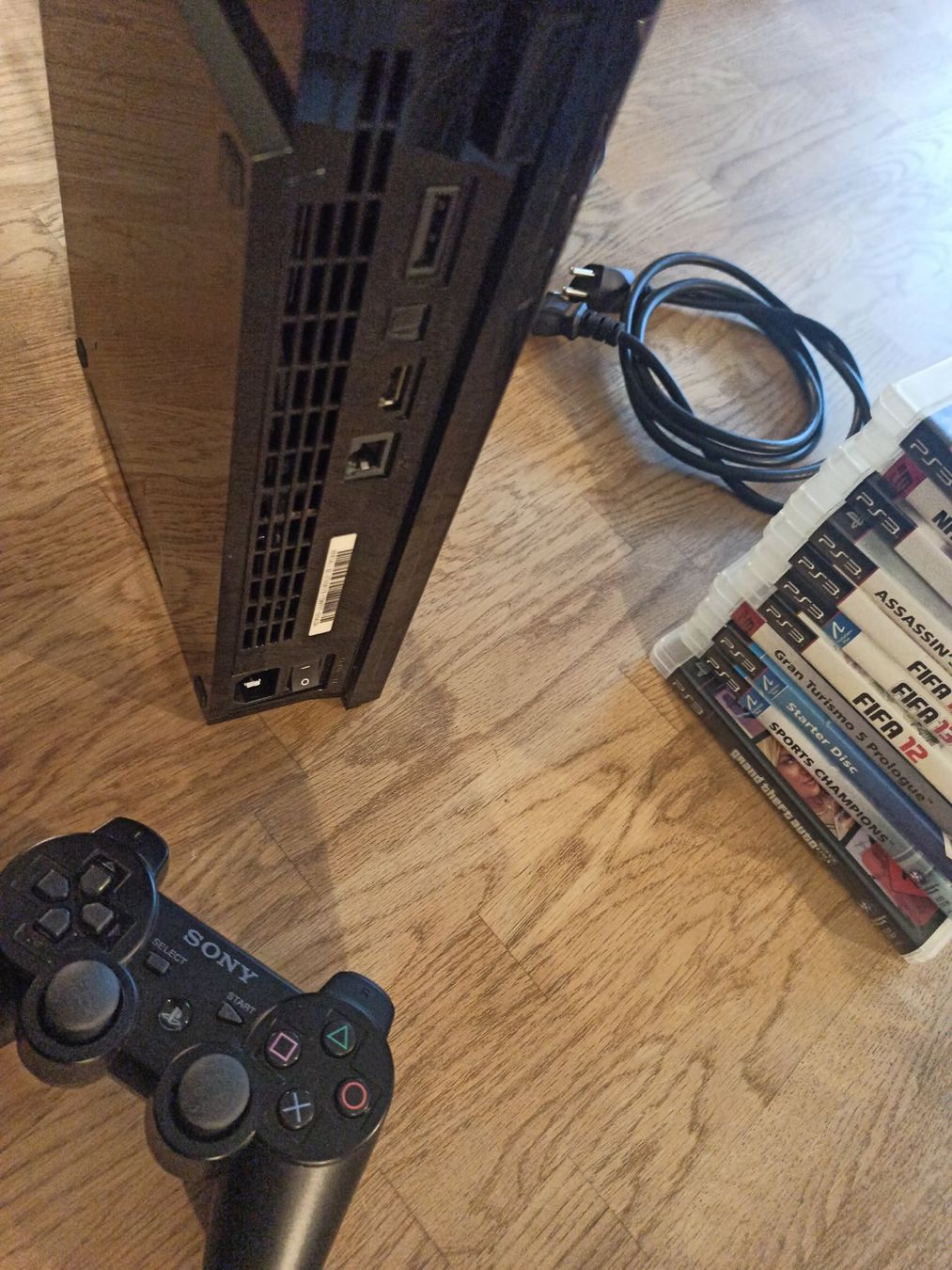 Sony Console: Firmware 4.80 PS3 FAT 80GB CECHL04 + Controller + 11Spiele – Usato da Oberweningen venduto da mar_87mx 6