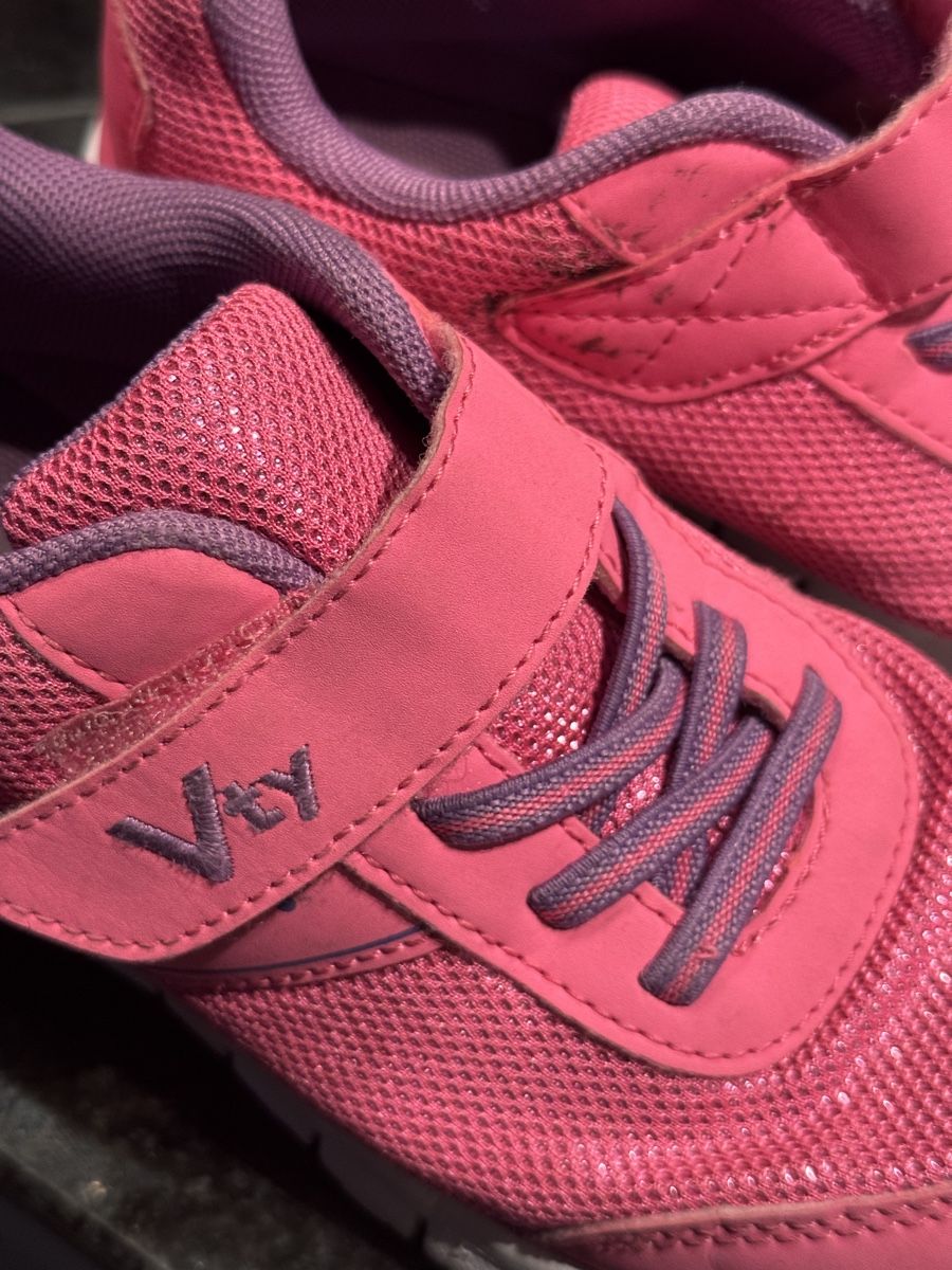 Dosenbach Scarpe per ragazze: Mädchen Turnschuhe 32 – Usato da Wädenswil venduto da dorodi 2