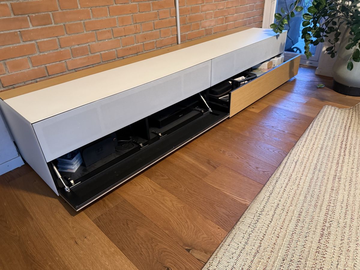Spectral TV Möbel: Spectral Möbel – Gebraucht aus Bern von Belli03 7