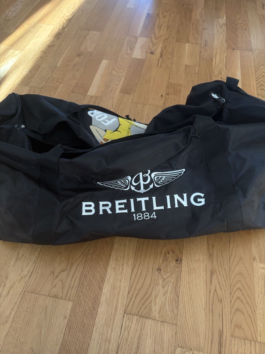 Breitling Uhren: Breitling Tasche – Neu und originalverpackt aus Hägendorf von matty01