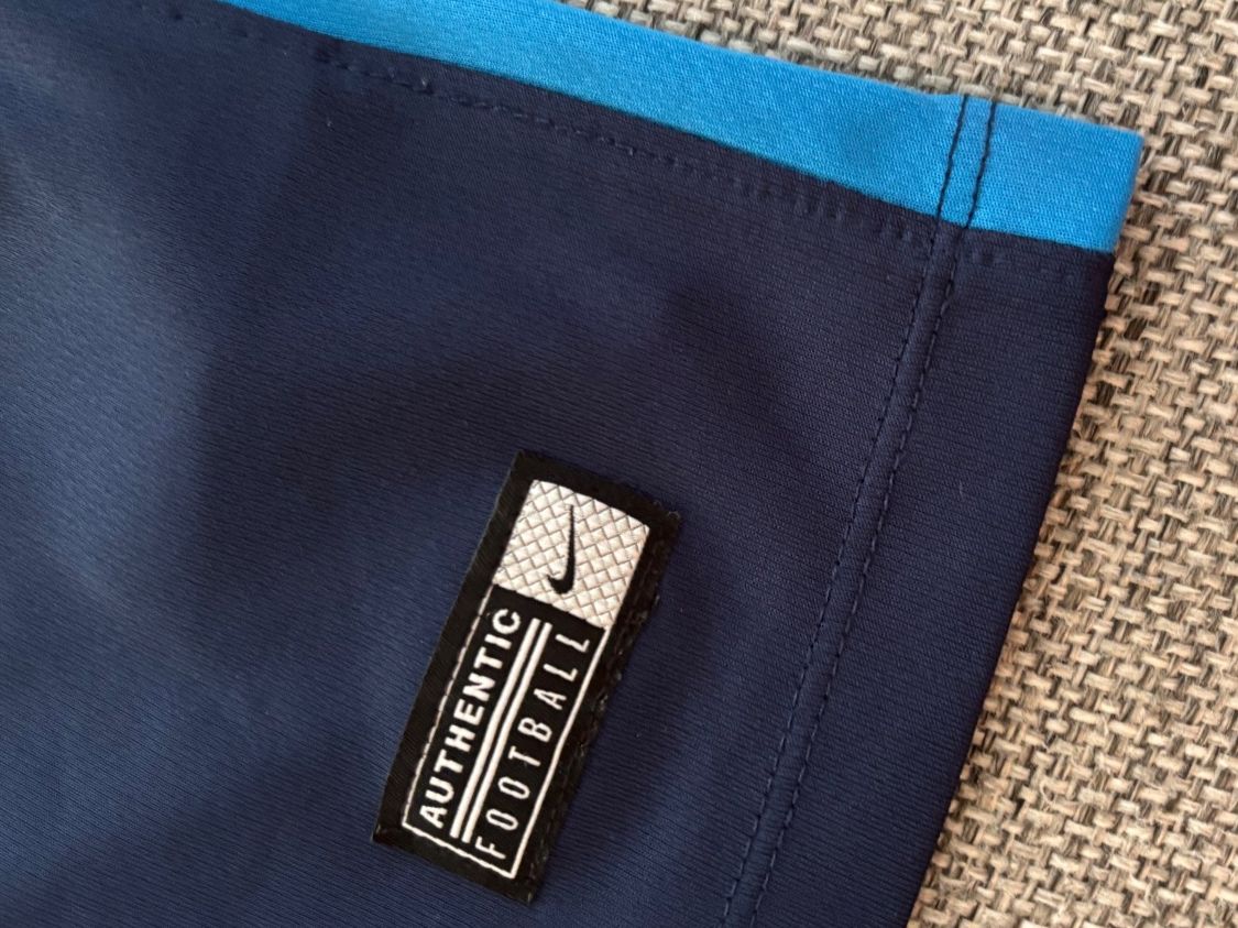 Nike Canottiere & Pantaloni: FCZ Fussballshirt Grösse M – Usato da Bülach venduto da bjoernbenny 4