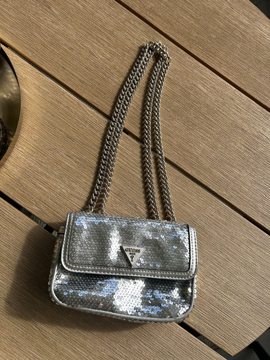 Guess Borse da donna: Guess Tasche neu – Nuovo (secondo la descrizione) da Egerkingen venduto da thelifeofpablo