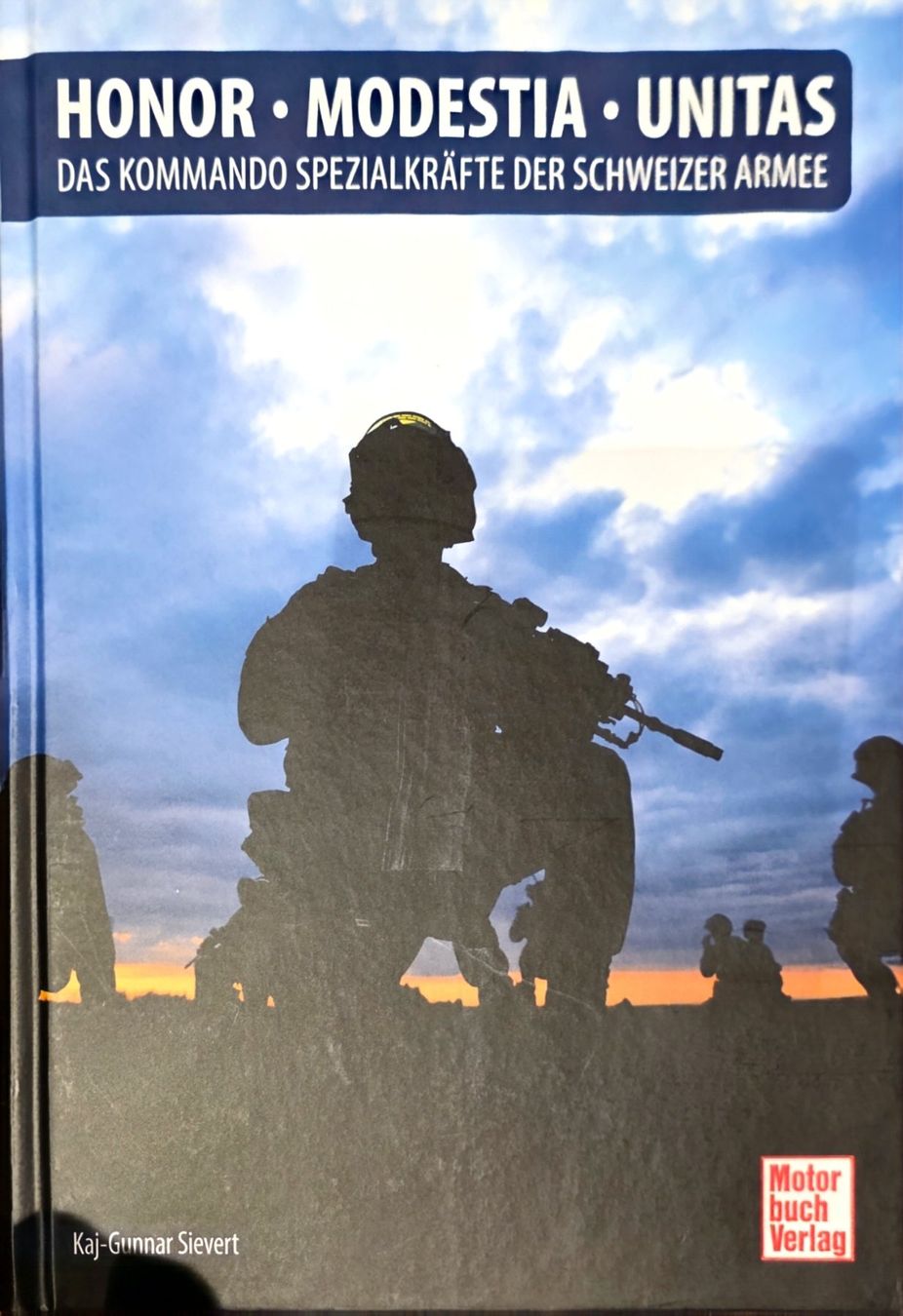 Bücher: Buch Honor Modestia Unitas Schweizer Armee Grenadiere – Gebraucht aus Spiez von Bluedan
