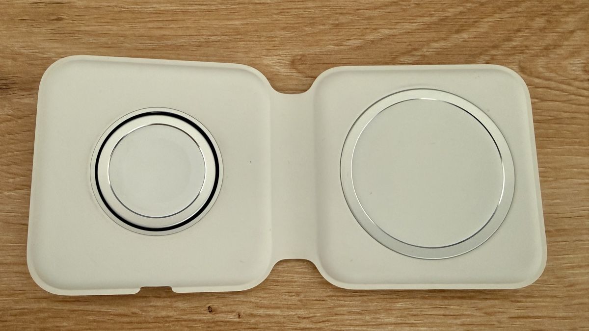 Apple Chargements: Apple MagSafe Duo Charge – D'occasion à Blumenstein par Thunerin_1987 1