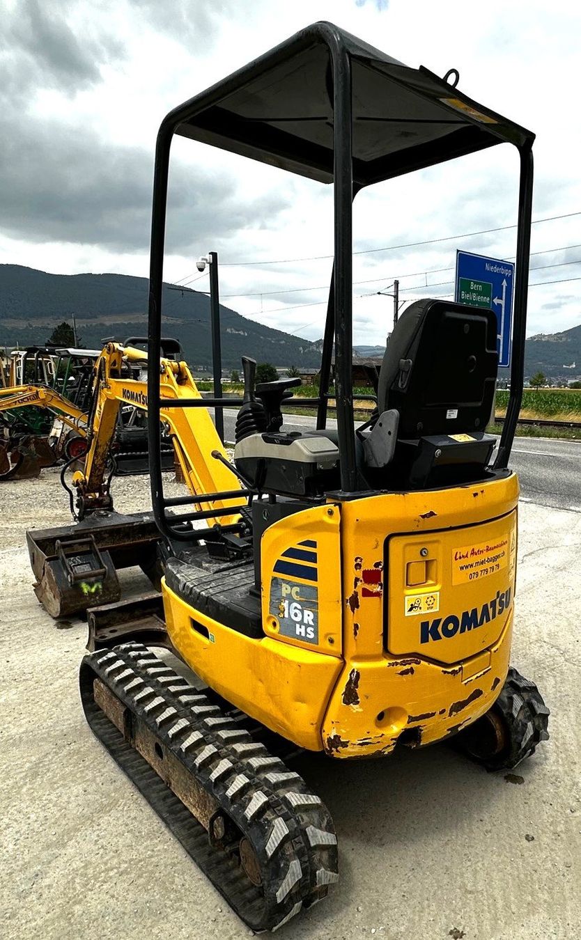 Komatsu Escavatori: Minibagger Komatsu PC16R-3HS Nr. 003 – Usato da Niederbipp venduto da baggerch 1