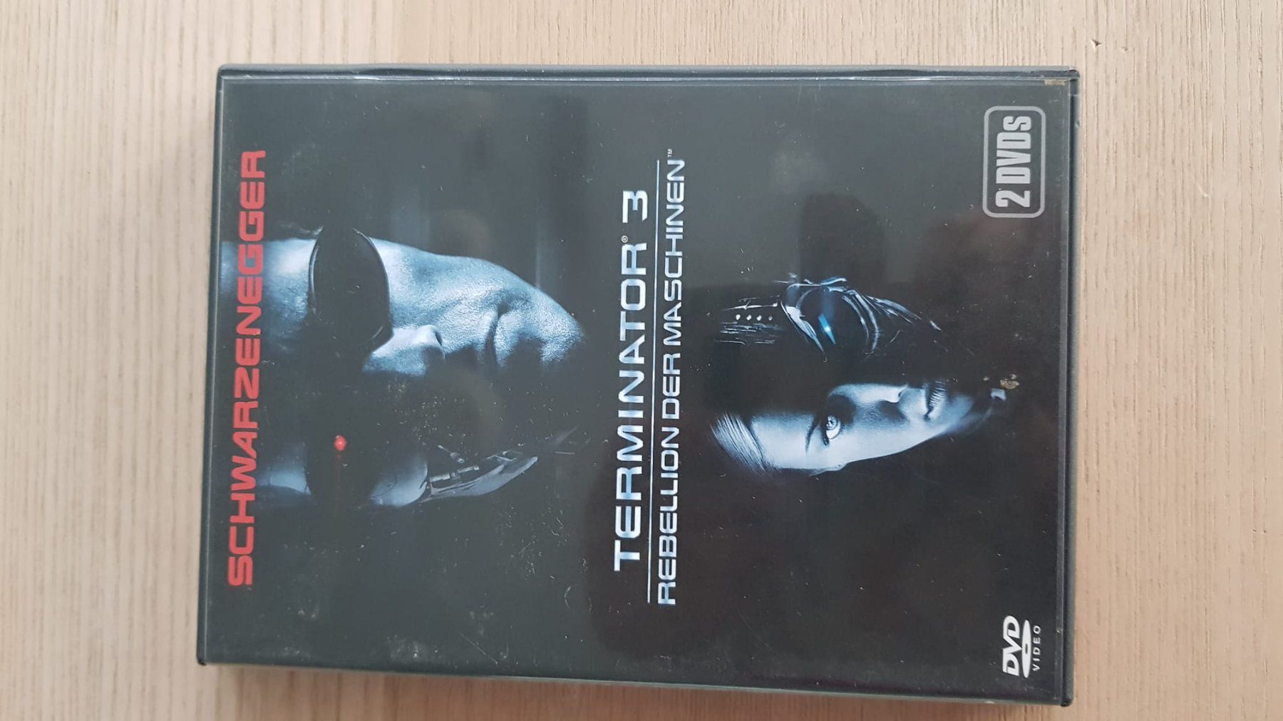Tutti i DVDs: DVD -Ted, Asterix & Obelix, Terminator 3, Babynator, Charlie – Usato da Spiegel b. Bern venduto da ale_x59l 9