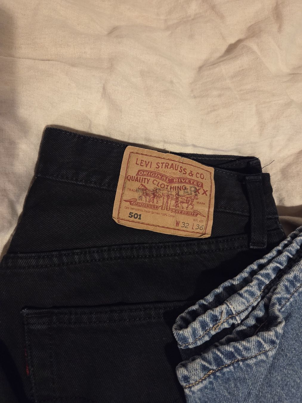 Kleiderpakete: Diverse Jeans – Gebraucht aus Bern von leloskiosk 2