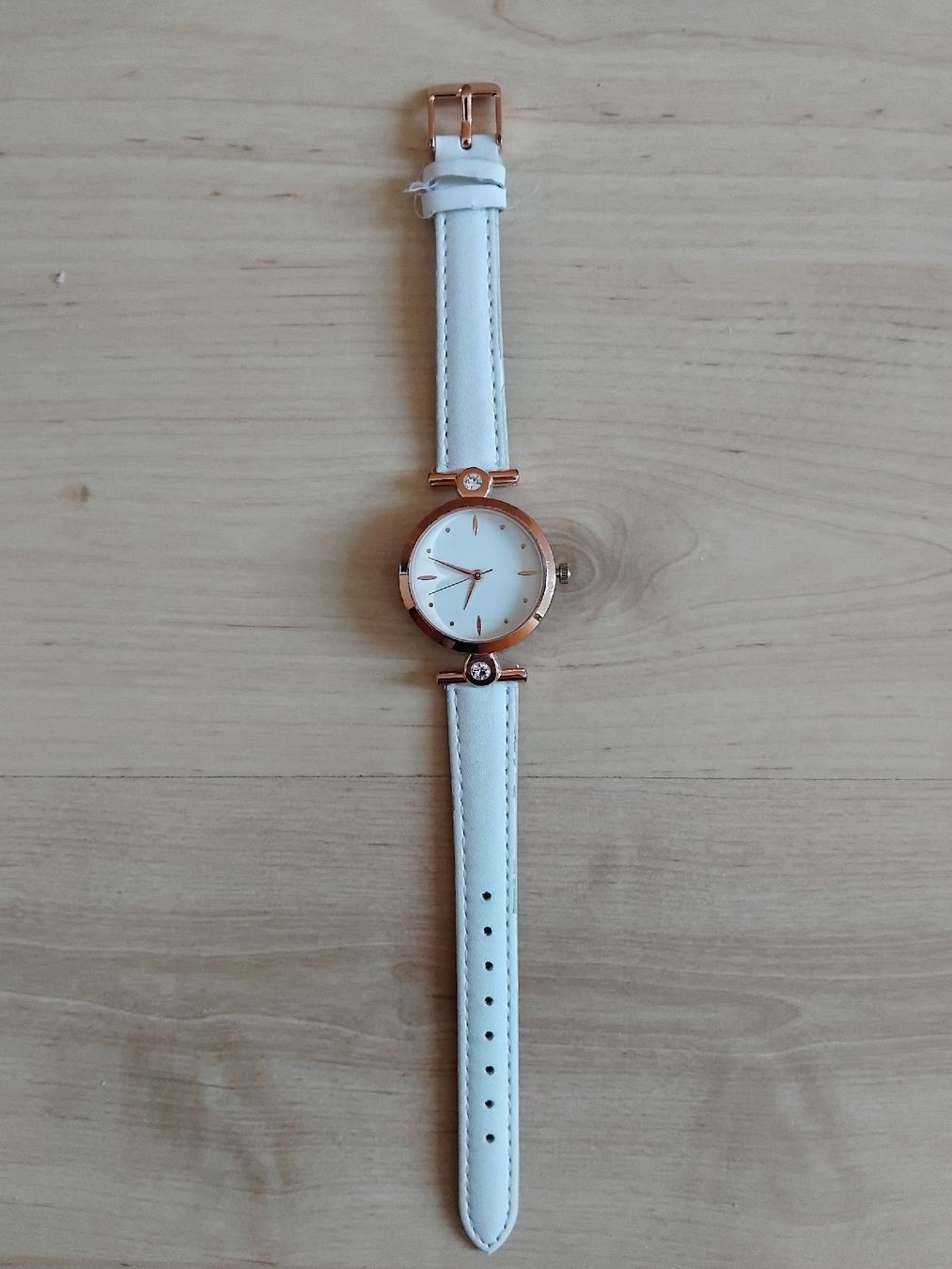 Orologi: Armbanduhr – Nuovo (secondo la descrizione) da Betschwanden venduto da mel_yrp5