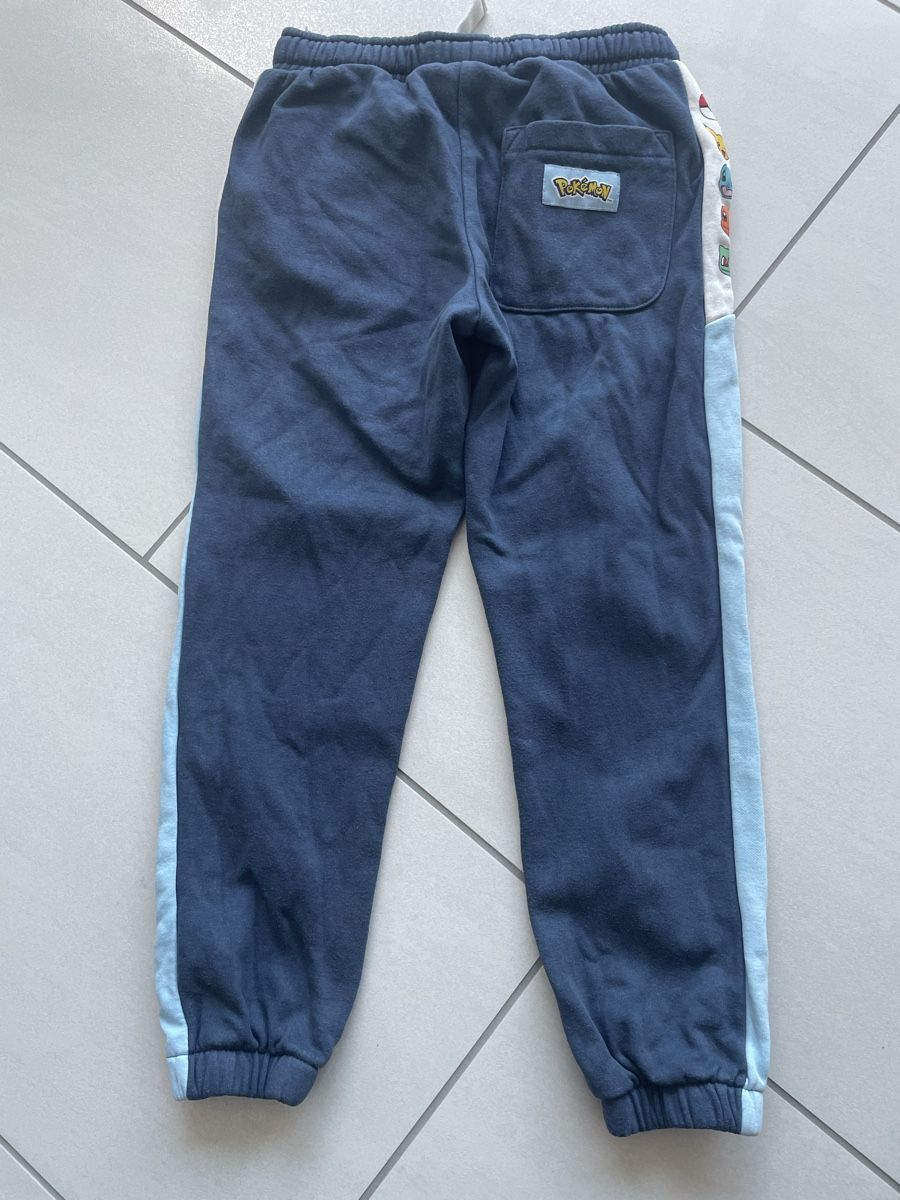 Lotti & Set di vestiti: Kleiderpaket Gr 122 – Usato da Rüti ZH venduto da kar_xx9l 2