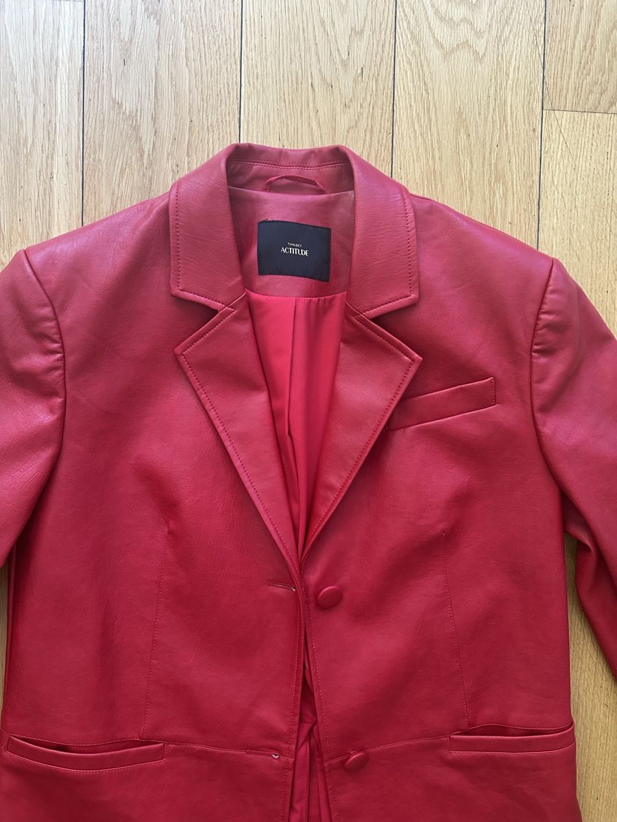 Twinset Giacche: Twinset faux-leather blazer size S – Nuovo (secondo la descrizione) da Geneve venduto da iri_dr5s 2