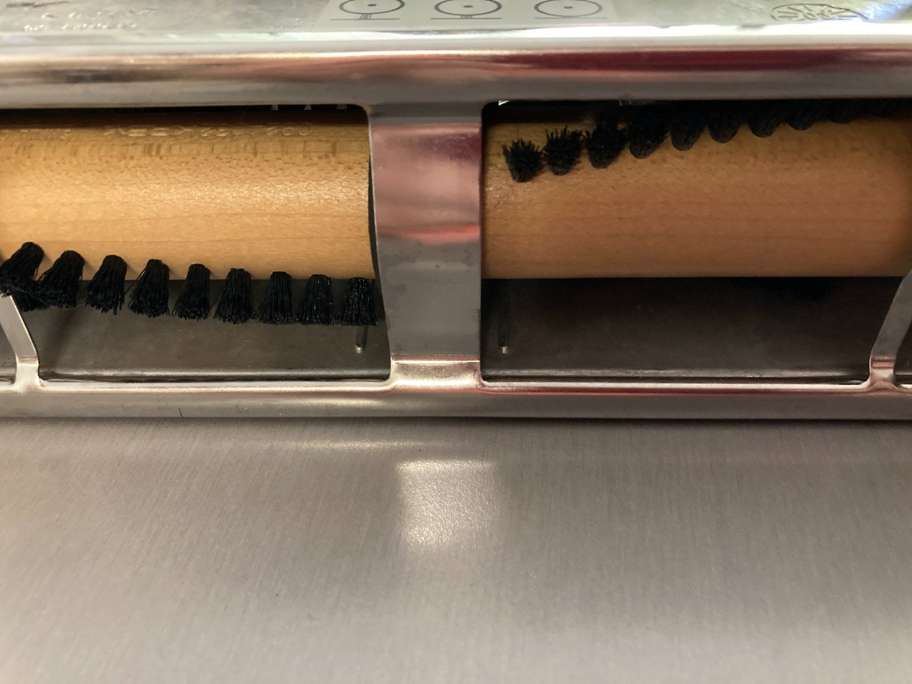 Kirby Aspirapolveri & Accessori: KIRBY Aufsatz mit Bürstenwalze – Usato da Obfelden venduto da miau68 8
