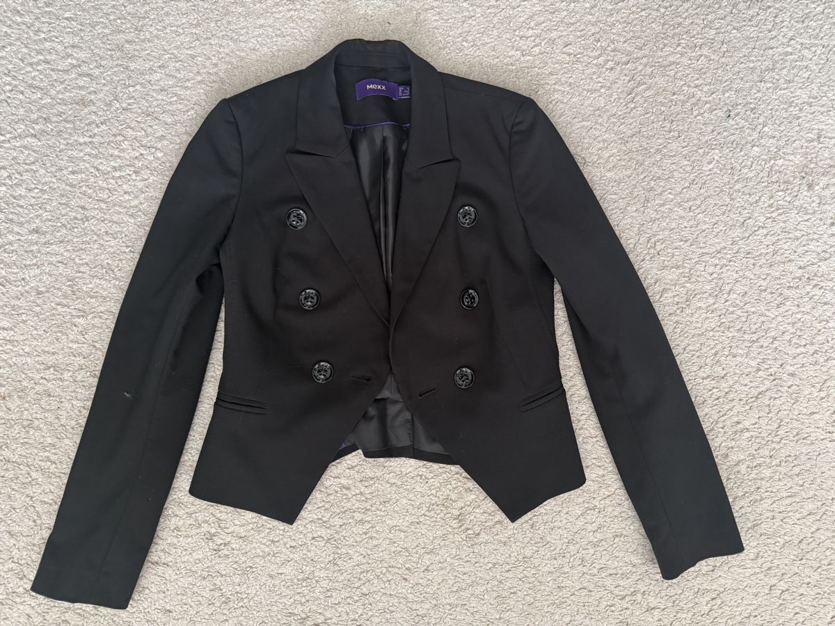Mexx Giacche: MEXX Blazer schwarz 34. – Nuovo (secondo la descrizione) da Dietlikon venduto da krisztinapali