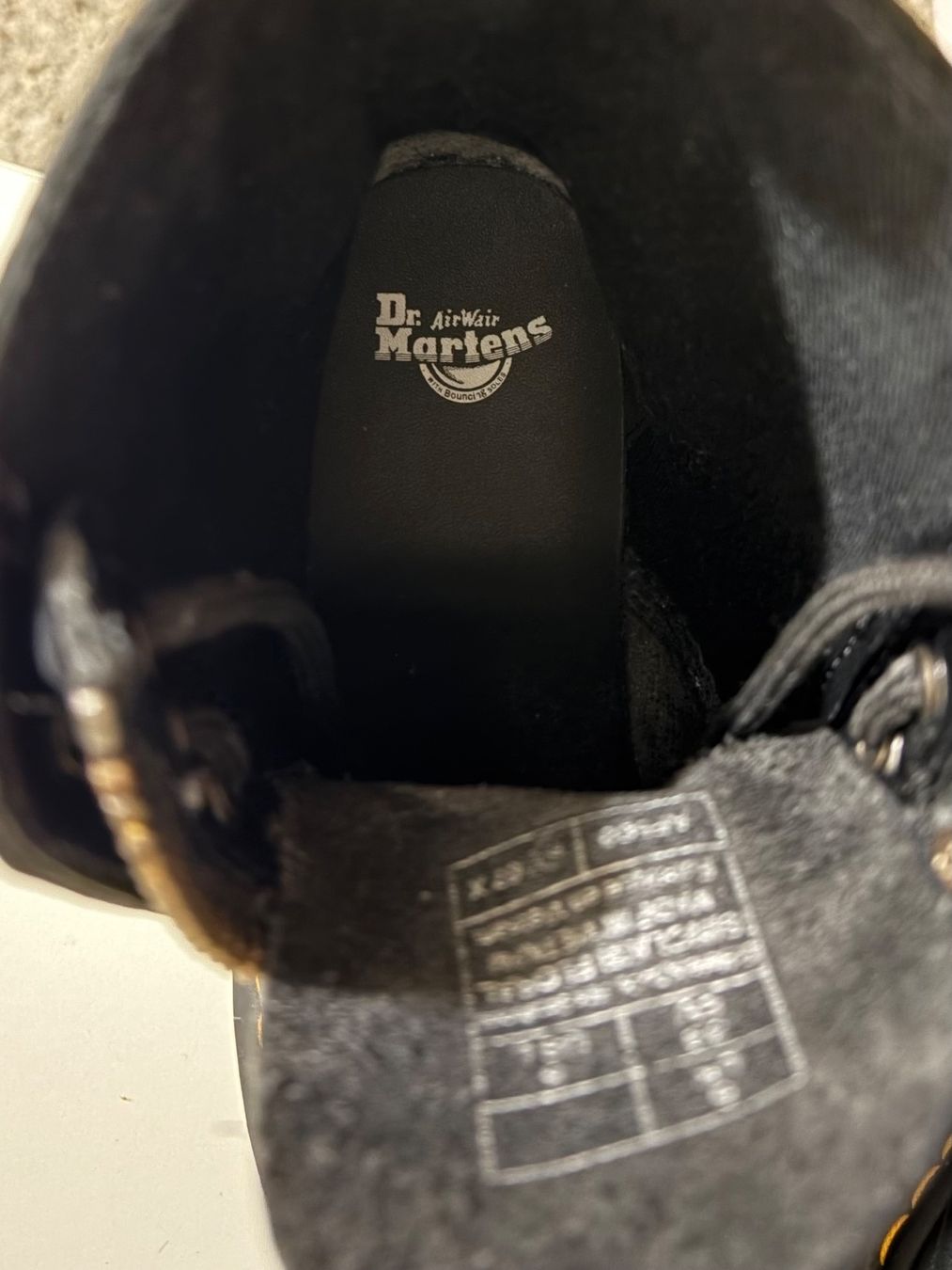 Dr. Martens Damenschuhe: Dr. Martens Sinclair Gr. 39 – Gebraucht aus Alpnach Dorf von Miickyleiin 6