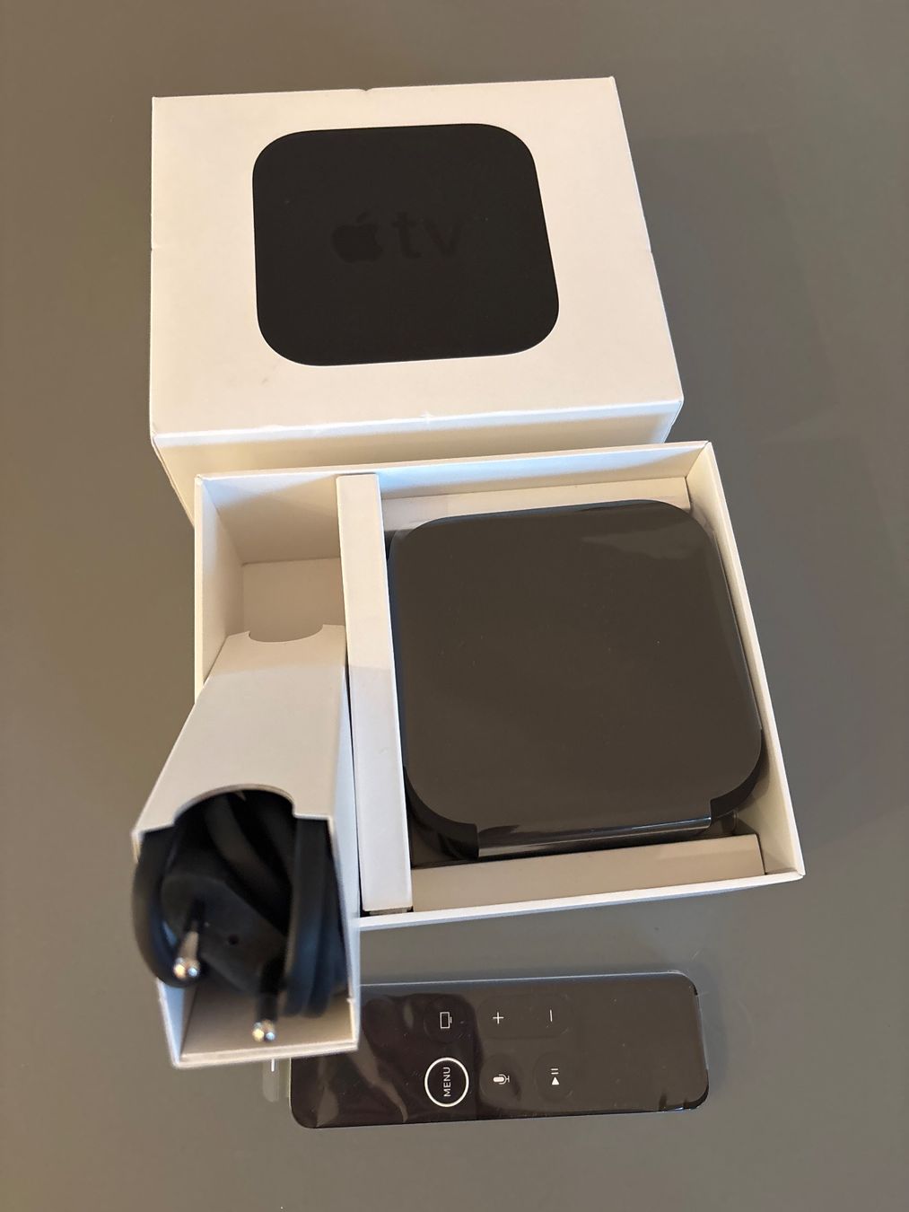 Apple Sistemi audio & multimediali: Apple TV 4K 1. Gen. 64 GB – Usato da Liestal venduto da lis_82hy 2